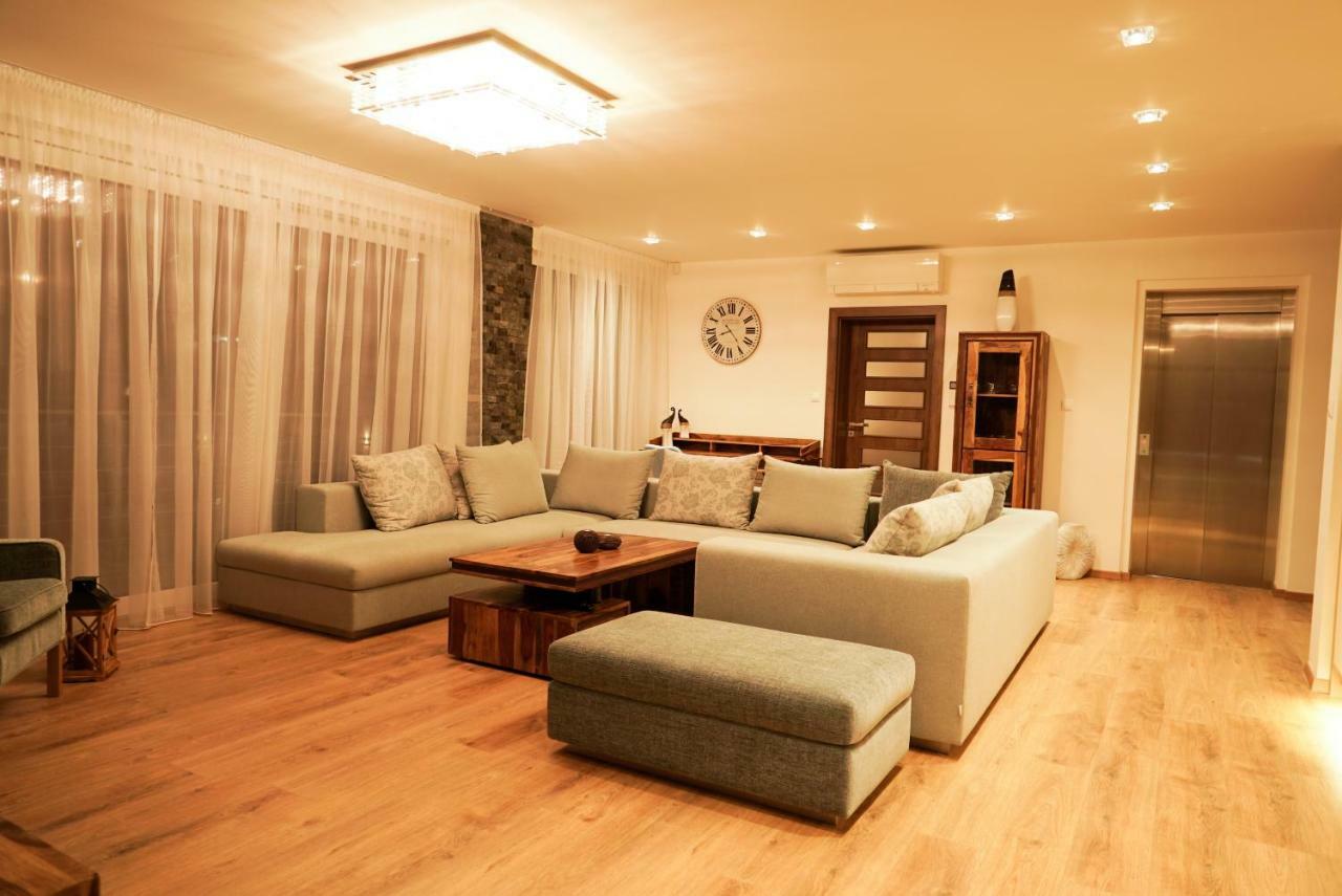 Luxury Villa Moravany nad Váhom